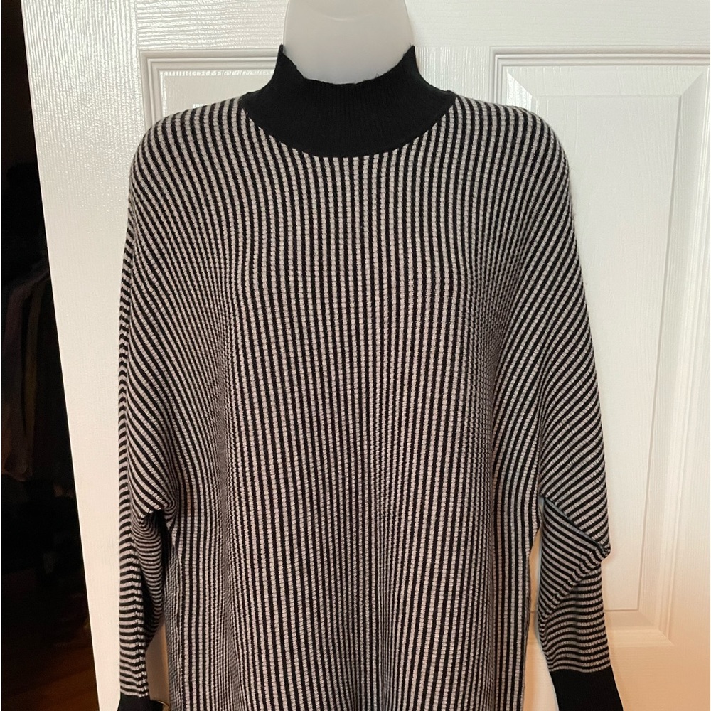 Ladies oversized knit sweater